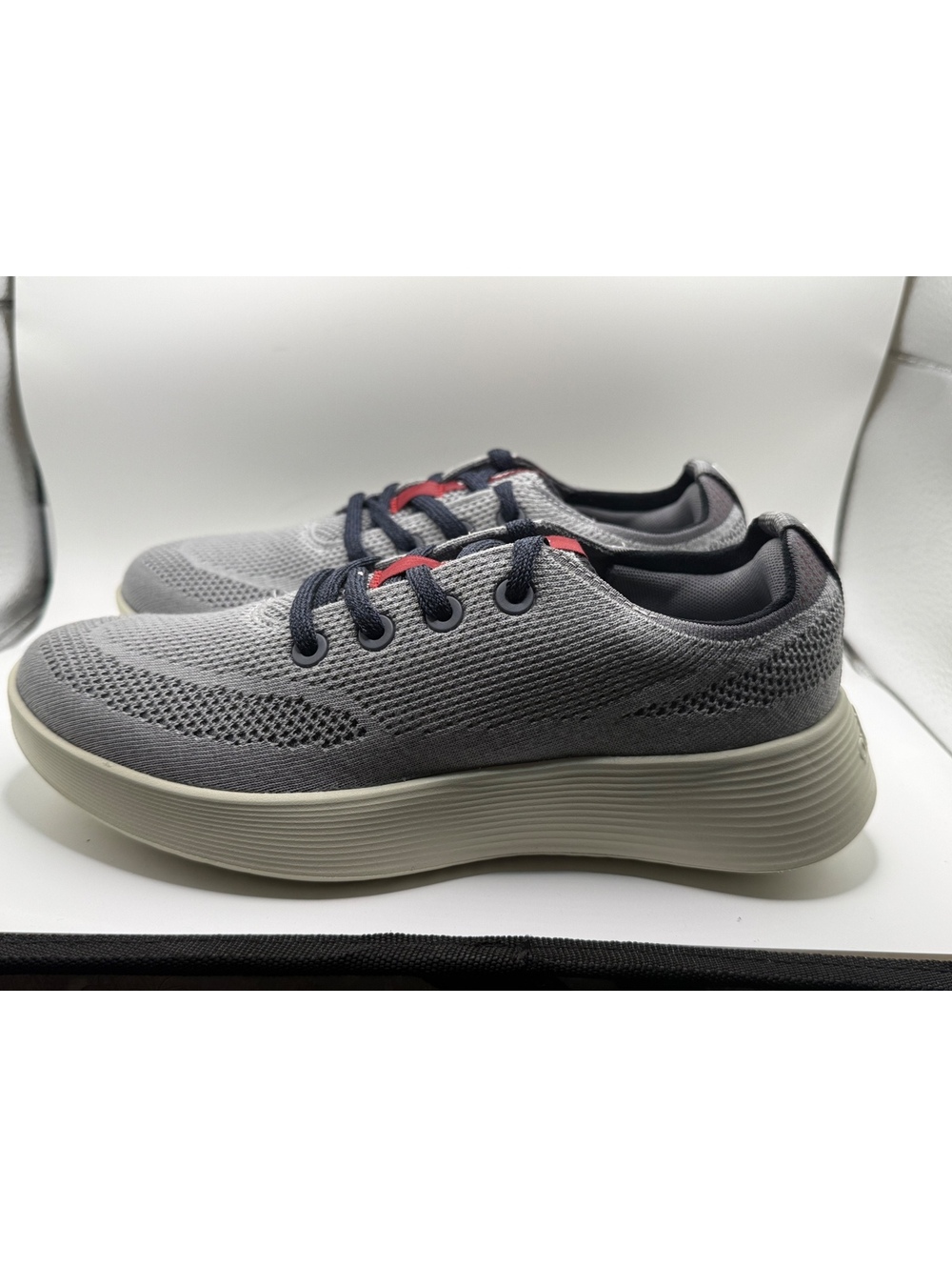 Allbirds Women’s 8 Tree Runner Go in Cloud Grey